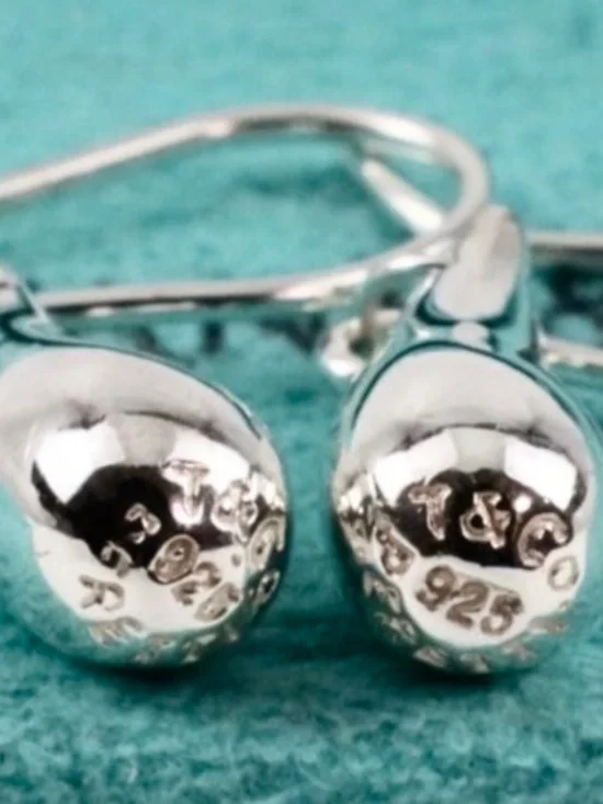 Tiffany & Co. Peretti Teardrop Earrings Sterling Silver - Picture 7 of 9